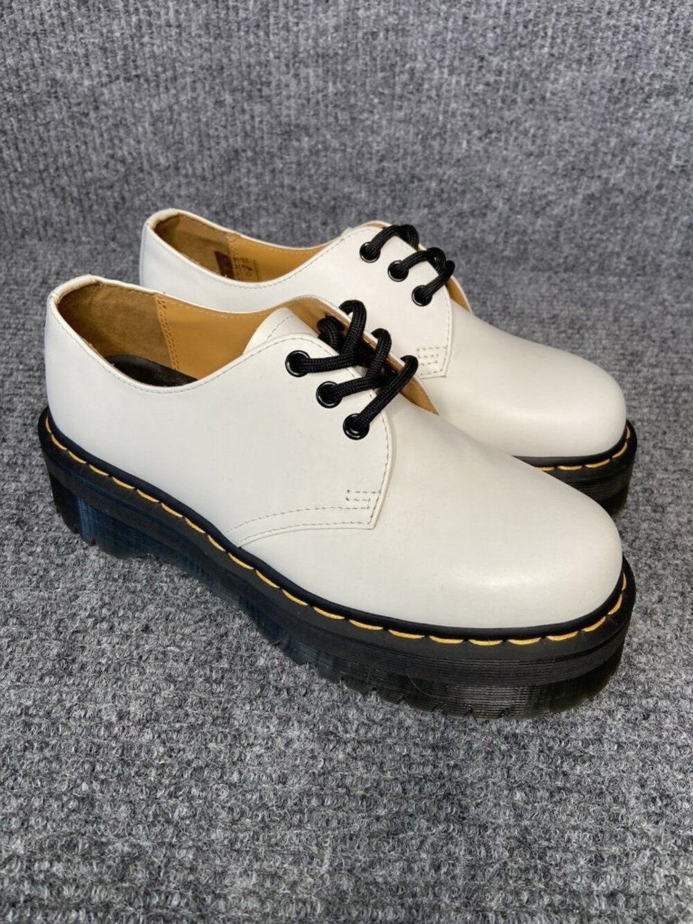 DR. MARTENS 1461 Quad Platform Shoes Oxford White Smooth Leather W US 8 Men 7 - Picture 2 of 9